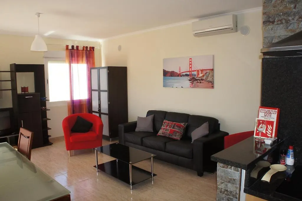 Sunny Apartment Al-Sakia, Quarteira, Vilamoura
